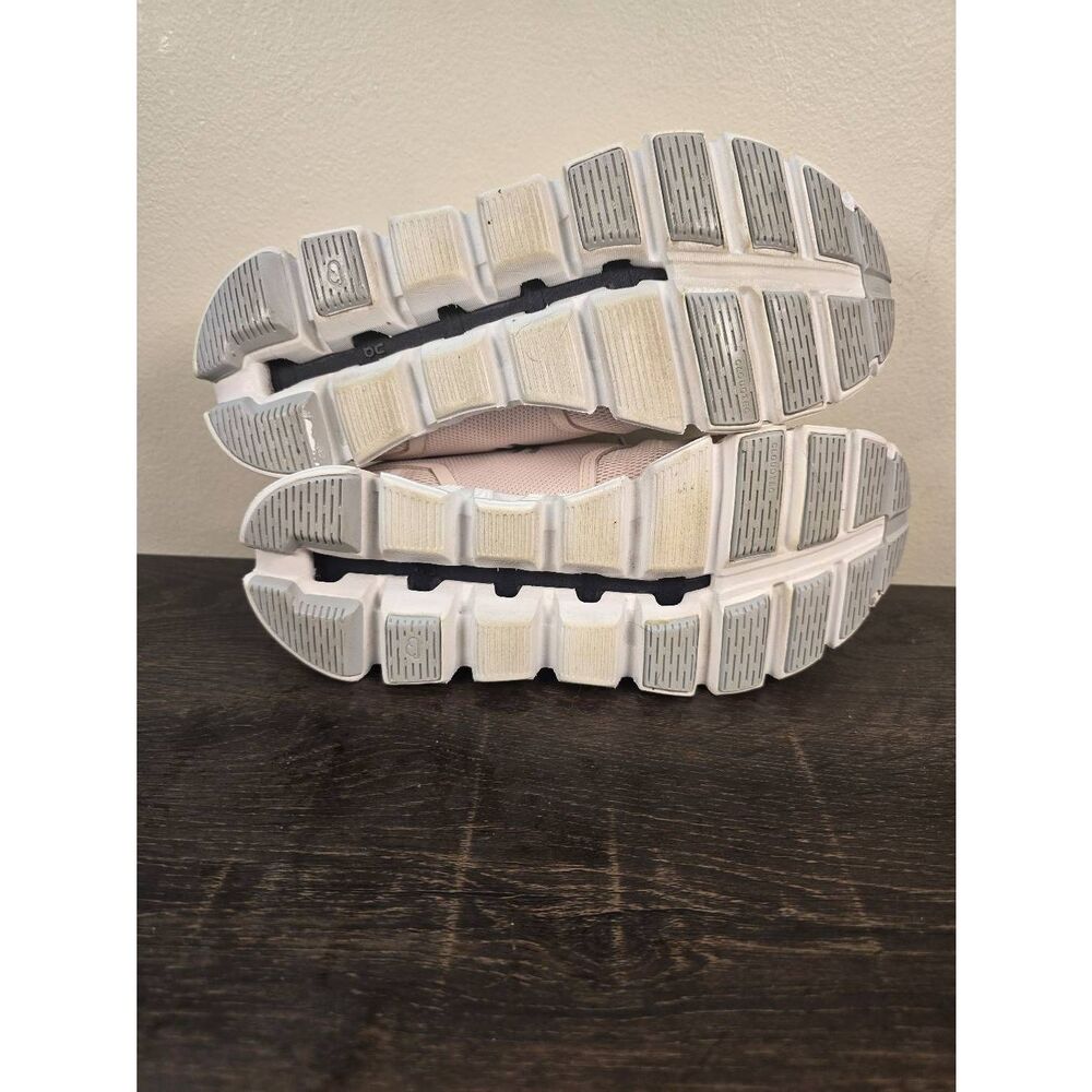 On Cloud 5 Pink Women’s Running Shoes Size 8 - Picture 8 of 8